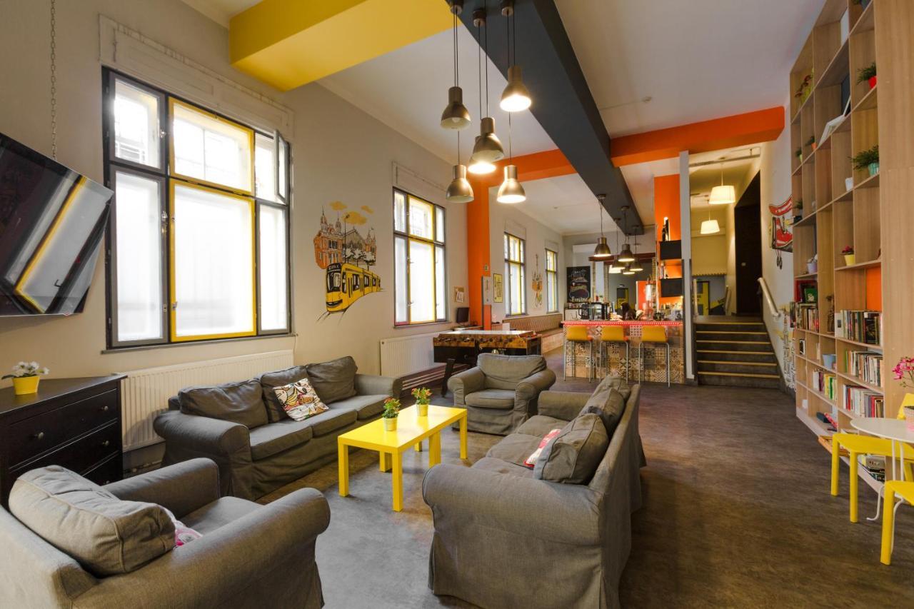 Goodmo House Hostel Budapest Exterior photo